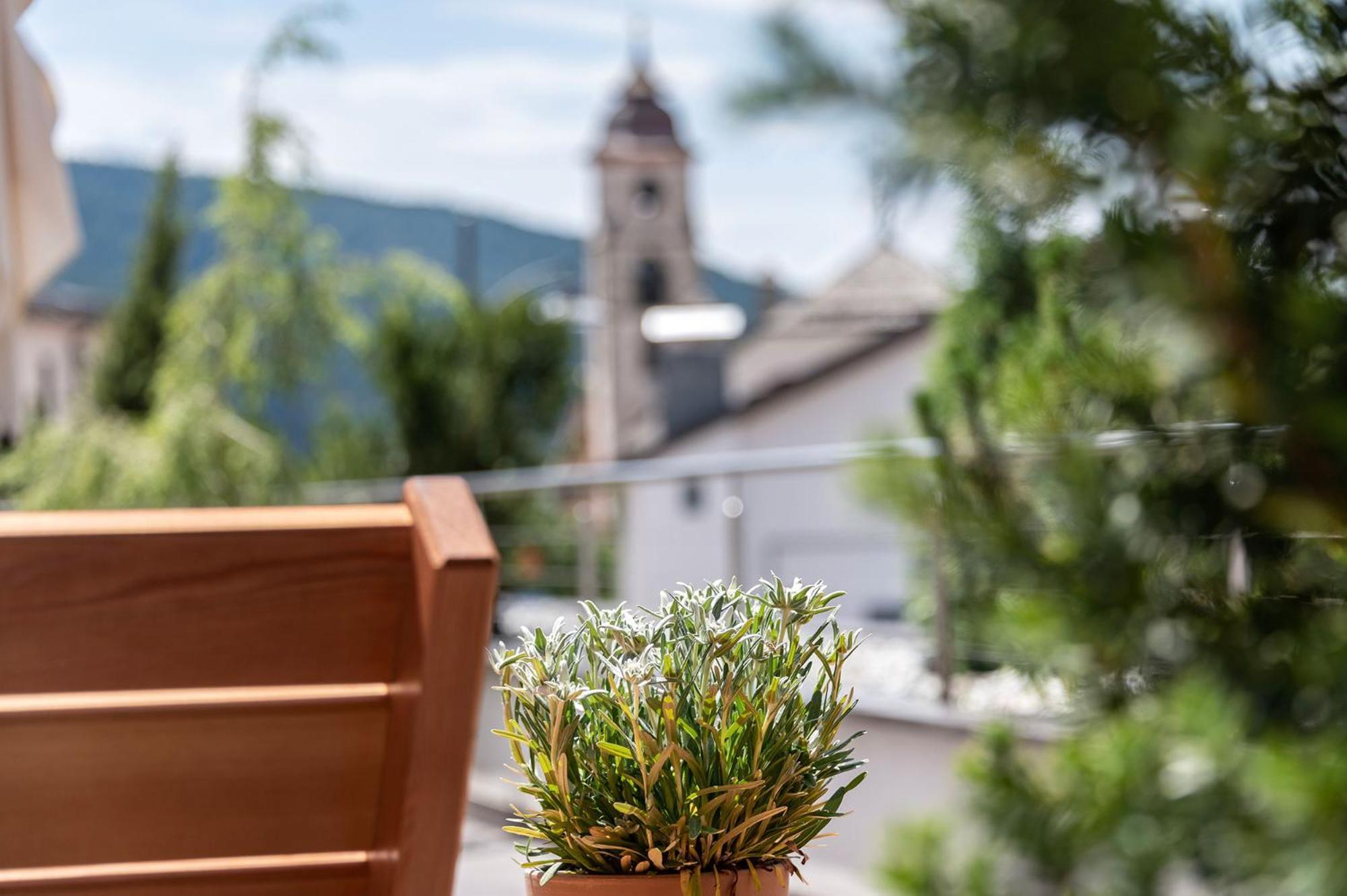 Apparthotel Feldhof - Living And Bistro Nova Ponente Zewnętrze zdjęcie